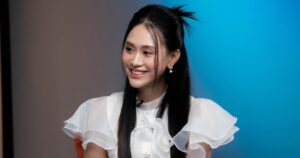 Read more about the article Nữ ca sĩ Việt đi nhậu, đòi xóa clip đàn ông nắm tay: “Tôi không biết chơi bời gì”